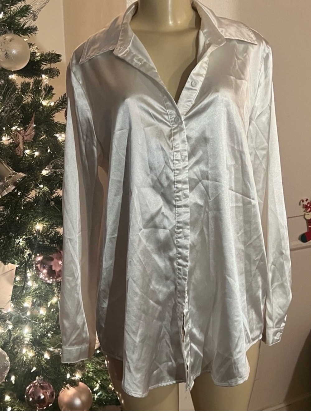 PrettyLittleThing Satin Button-Down Blouse in White